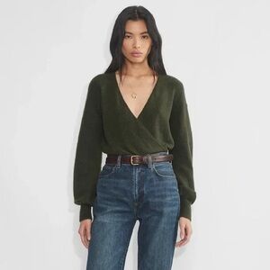 Aritzia Softspoke Dear Sweater